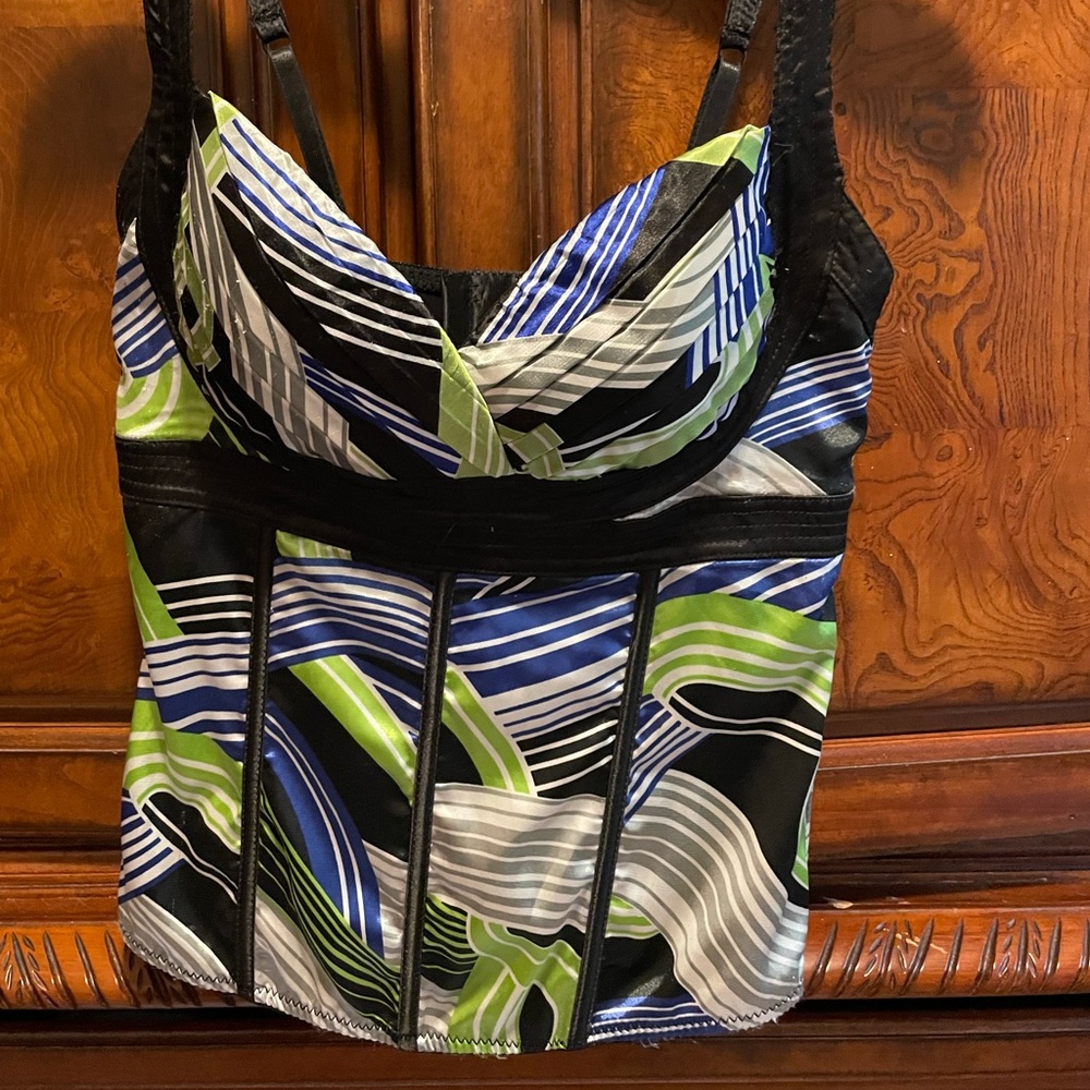 Entry beautiful silky corset top, size medium.